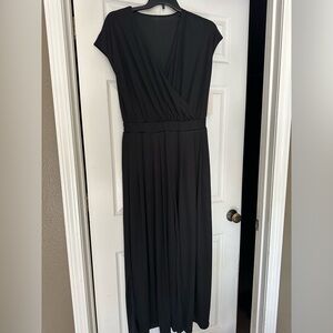 HALARA Black Sheath V-Neck Cap Sleeve Jumpsuit